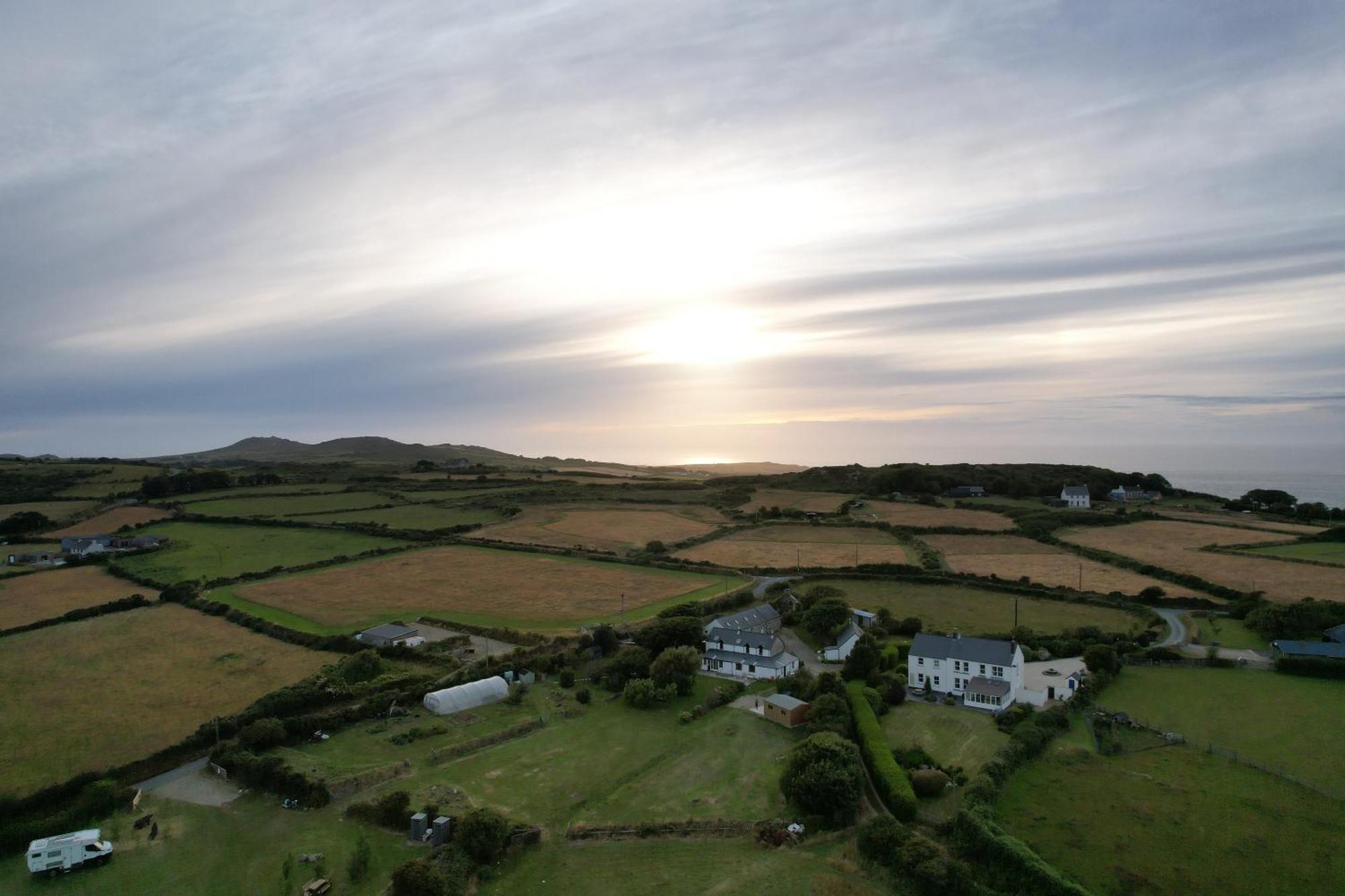 The Cowshed @ Trefechan Wen Villa Llanwnda  Exteriör bild